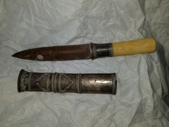 antique Chinese ivory handled dagger