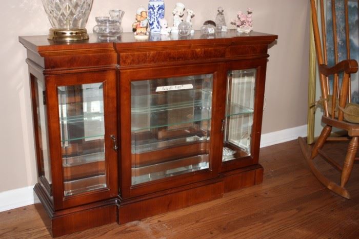Pulaski lighted cabinet