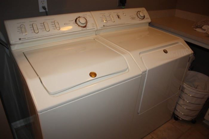 Nice washer/dryer 