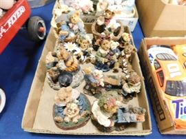 Cherished Teddies Figurines