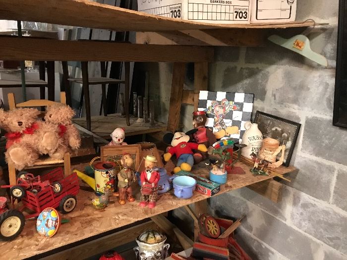 Vintage toys galore 