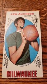 Lew Alcindor/Karim Abdul Jabbar rookie car