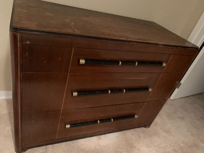 Art deco dresser - ready for renovation