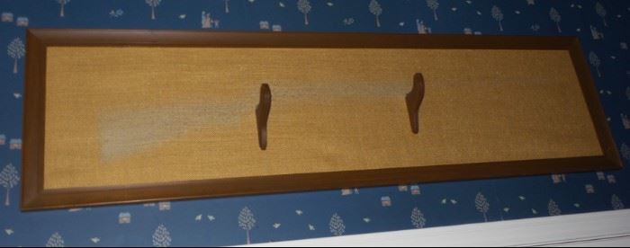 Gun mount frame