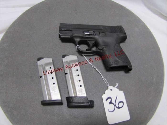 36 - Smith & Wesson