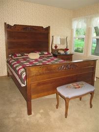 Oak antique bed