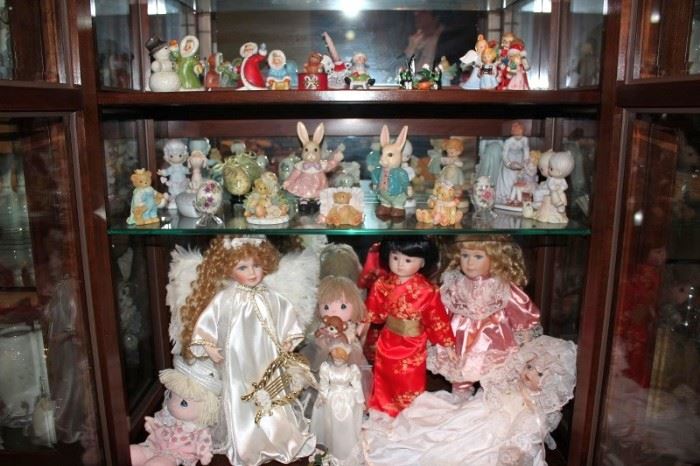 Decorative Dolls and Figurines