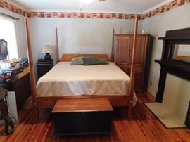 Nice Four Poster Bed