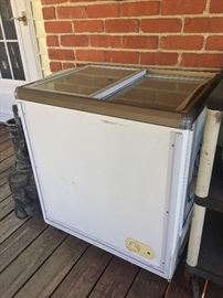 Small Ice Cream Freezer