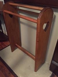 Quilt/Blanket Rack