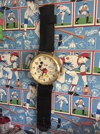 Disney Collectors' Edition Wall Clock