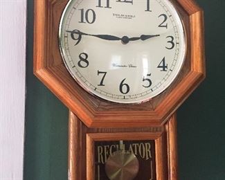 Regulator Clock