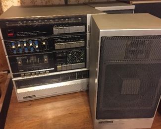 Emerson Stereo