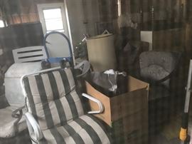 •	Mid-Century Modern yard furniture