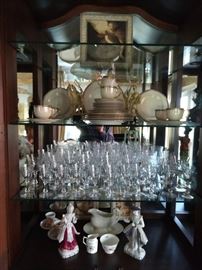 Nice set of Lenox "McKinley" Presidential china and full set of cut crystal stemware.