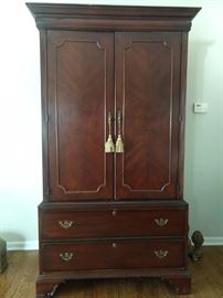Lovely mahogany linen press, by Lexington Furniture, "The Palmer House Collection".