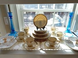 30-piece set of Lenox "McKinley" china.