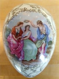 Gorgeous hand painted Royal Vienna porcelain egg, artist signed, by Angelica Kaufmann.