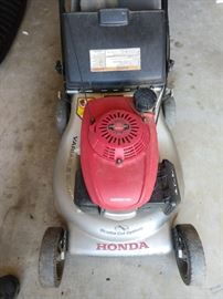 As the dentist says to the flatulent patient "Abscess make fart go Honda"! Well, this machine can tackle your castle green space with ease, thanks to the variable speed, quadra cut system. God, whose marketing department dreams up this BS?!? It's a model#HRR2166VKA, serial# MZCG-8059478, locally produced in Alpharetta, GA, of all places.