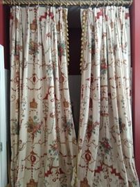 The owner had to include all of the Brunschwig & Fils window treatments to sweeten the deal for the new owners, but this fell through the cracks! Nicely constructed with gold dingleberries, your bathroom will certainly be quickly upgraded when you snatch these home to your trailer!