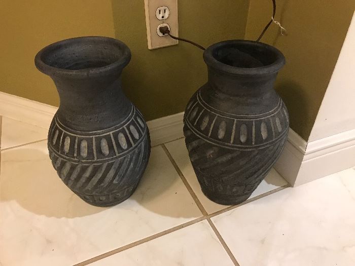 Heavy vases