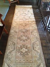 Turkish runner 2 feet 8 inches x 10 feet