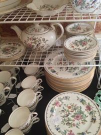 Lovely British Aynsley "Pembroke" bone china