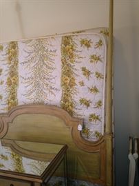 Two-poster full size French style bed