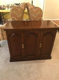 #12	Wood Flip-top Server w/2 door and 2 pull-out drawers	 $175.00 
