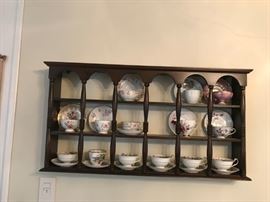 #43	Wood Display Wall cabinet   36x18Tx5"D	 $30.00 
