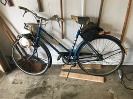 #63	BikeBug Bike   26" Girls Bike	 $100.00 
