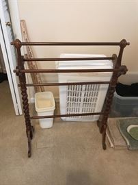 #78	Wood Quilt Rack	 $25.00 
