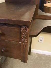 #85	Vanity w/4 drawers w/tri-fold mirror  47x18.5x64	 $175.00 
