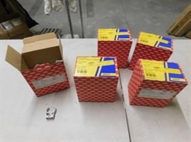 Lot of Tubing Super Clips