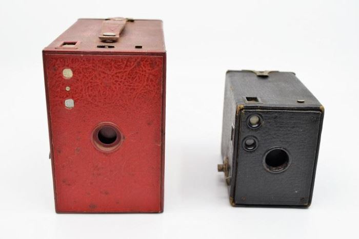 Pair of Antique Kodak Brownie Box Cameras https://ctbids.com/#!/description/share/101264