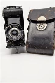 Kodak Senior Six-20 Folding Camera https://ctbids.com/#!/description/share/101274