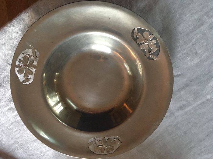 Dogwood motif Pewter Bowl by artist Ruth Morton from Riverwood Pewter in Dillsboro, NC