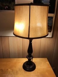 Metal Table Lamp with 2 bulbs
