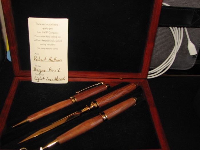  Hand crafted pen and pencil set 
