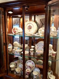 Collectible Porcelain & Fine Bone China