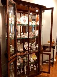 Porcelain & Collectibles From All Over The World 