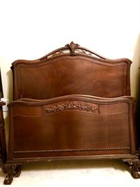 Antique Thomasville Mahogany Bedroom Set