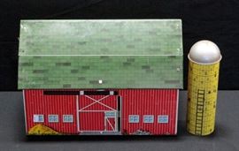 Sunnyfield Farms Tin Litho Barn, 10"D x 16"H x 11"W And Silo 10"H