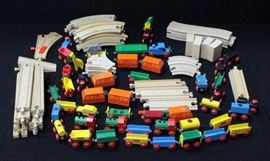 Brio Wooden Railway Trains And Tracks Made In Sweden Contents of Box