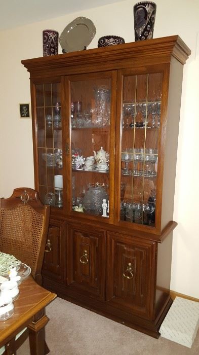 Broyhill China Cabinet & Contents