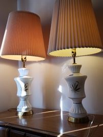 Pair of Wheat lanterns -- so cute!!!!