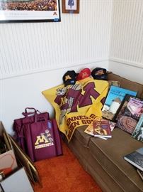 UofM items - GO GOPHERS!