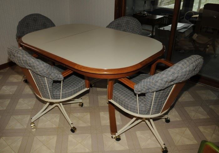 KITCHEN TABLE AND CHAIRS