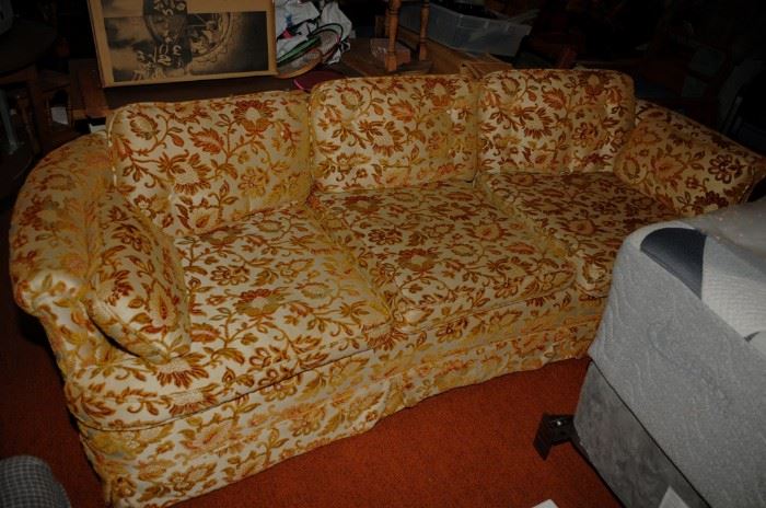 THIS IS UNUSUAL STYLE AND COLOR SOFA