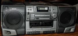 LARGE BOOM BOX
